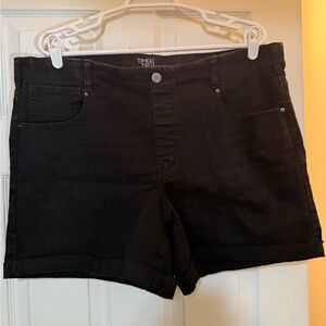 Time and Tru Black Jean Shorts